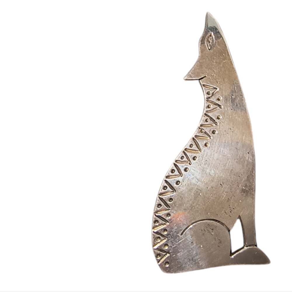 Taxco Mexico Artisan Sterling Silver Howling Coyote Brooch - Picture 2 of 10